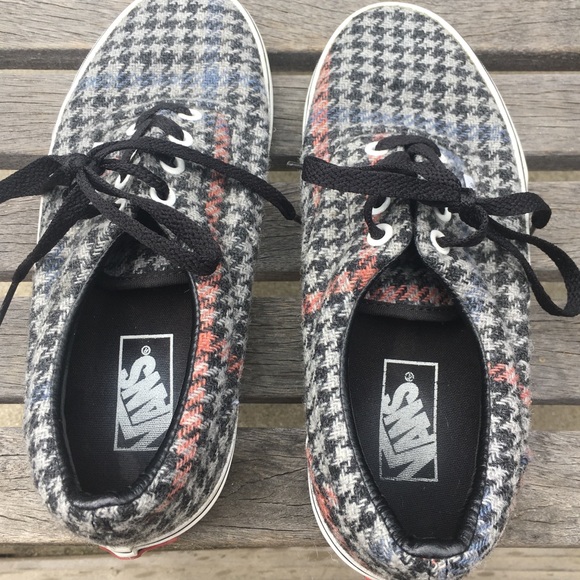 VANS Rare Plaid/Woven Grey Low-tops WO’s 6.5, M 5 - Picture 2 of 5